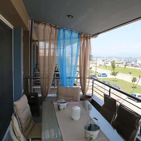Lakis Luxury Apartment Keramoti  Exterior photo