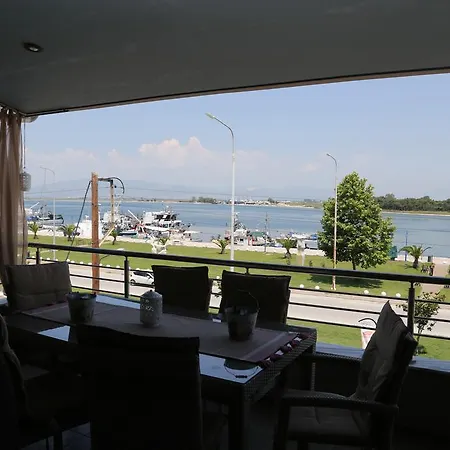 Lakis Luxury Apartment Keramoti  Exterior photo