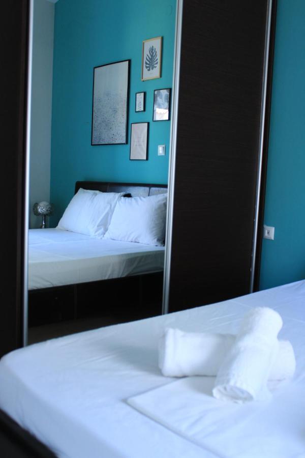Lakis Luxury Apartment *
